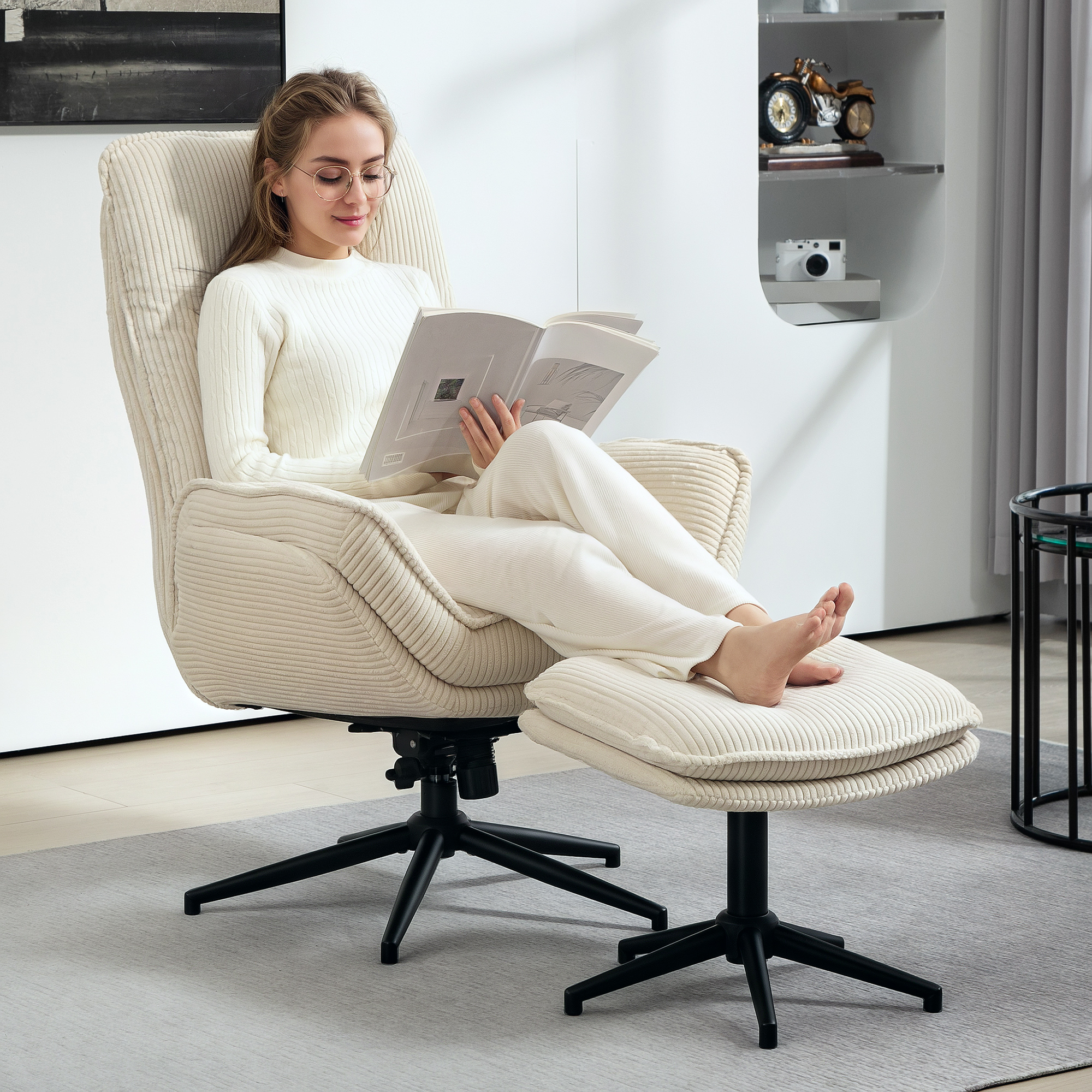 Drehbarer Polstersessel mit Fußhocker, Moderner Recliner-Sessel für Wohnzimmer, Schlafzimmer, Homeoffice, Beige