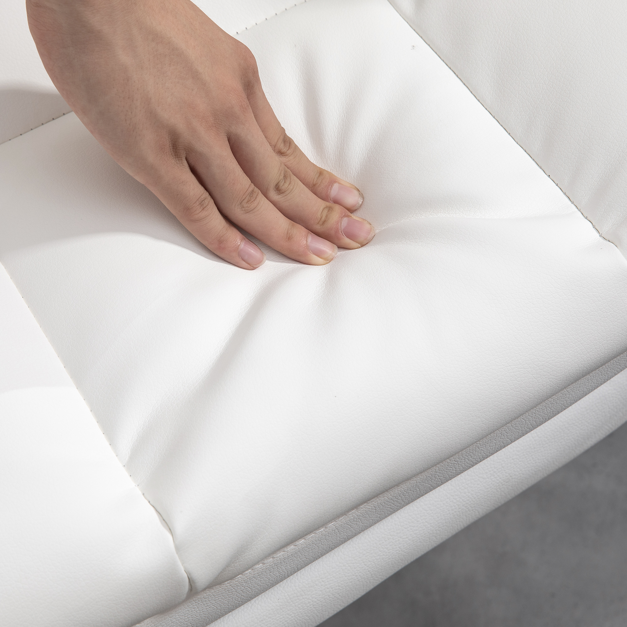 Ergonomischer Bürostuhl, höhenverstellbar 48-56 cm, neigbare Rückenlehne, Fußstütze, Weiß