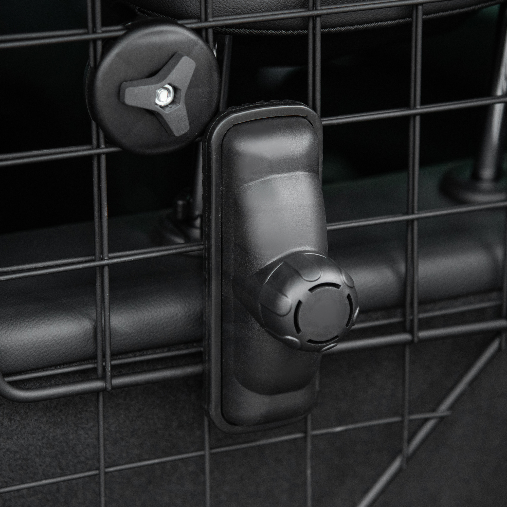 Hundeschutzgitter Auto Universal Kofferraumgitter 90-120 cm verstellbar Metall