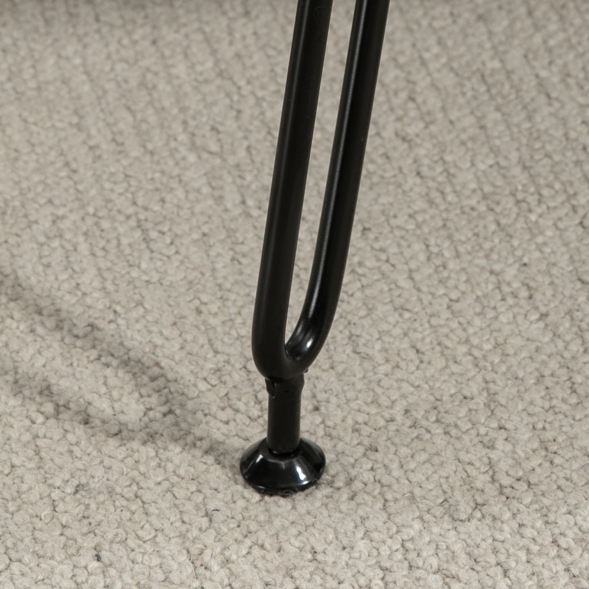 Sitzbank, gesteppter Sitz, Kunstfellbezug, Metallbeine, bis 120 kg, 82x30x47 cm, Grau/Schwarz