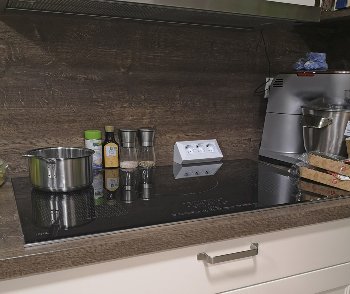 3-fach Steckdosenblock, weiß, 250V~/ 16A, Aufbaumontage