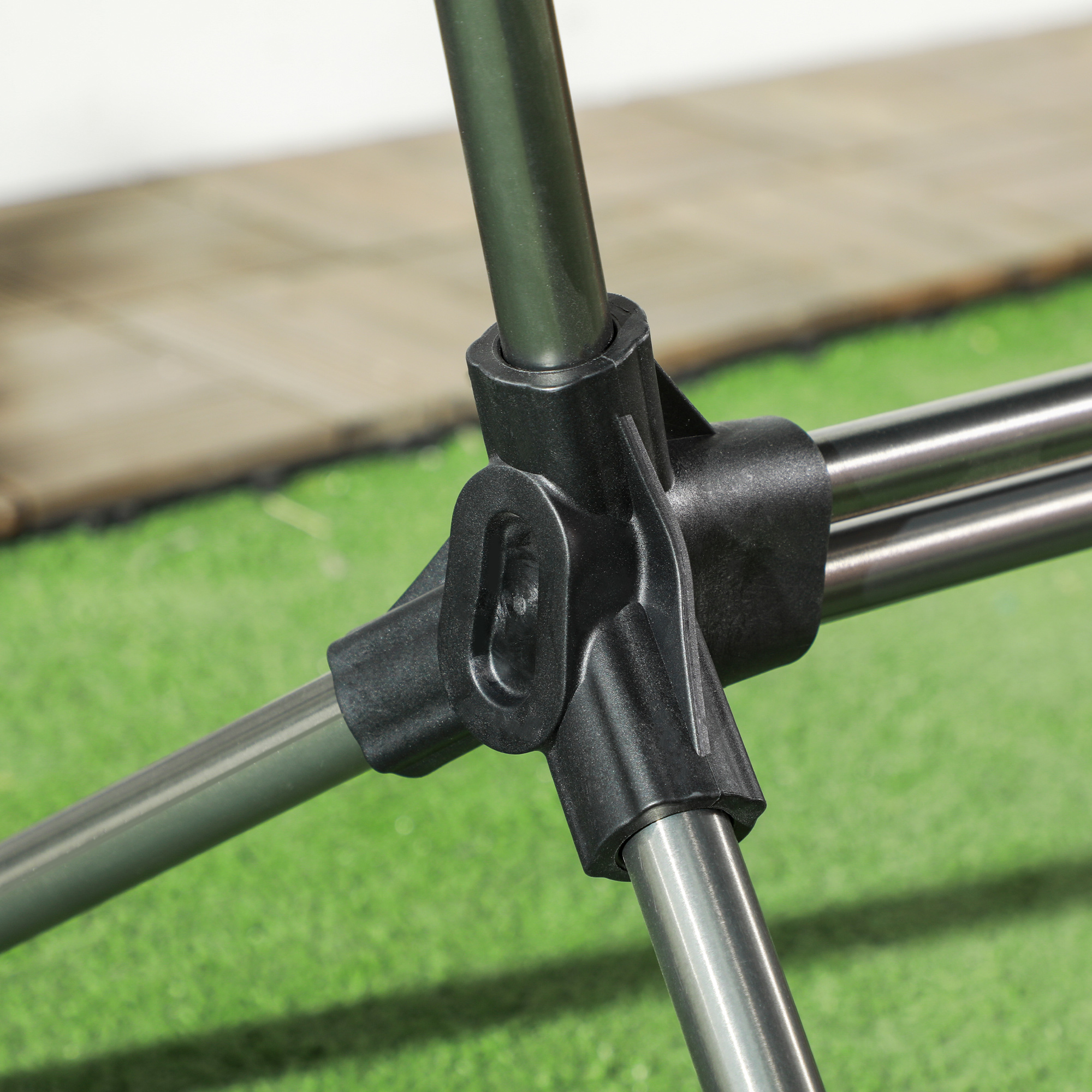 Camping-Schaukelstuhl, faltbar, verstellbare Rückenlehne, Aluminiumrahmen, 54 x 100 x 101cm, Schwarz