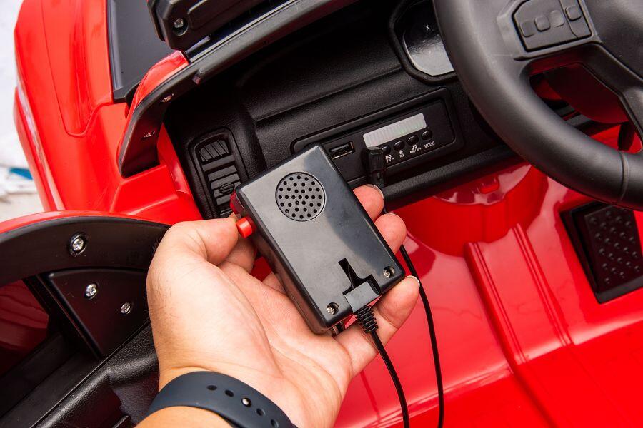 Kinderfahrzeug Feuerwehr Dodge RAM - MP3 & Sirene