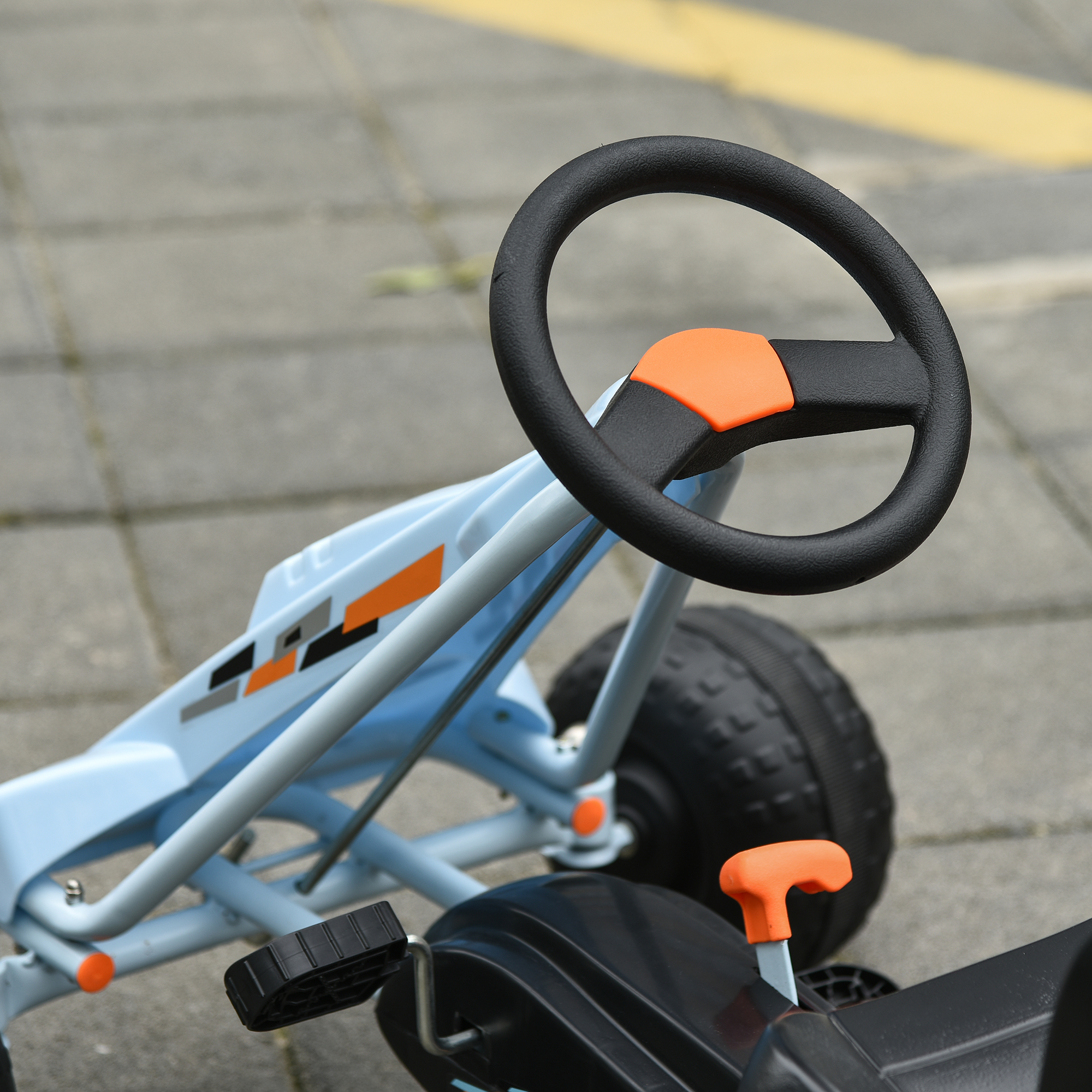 Gokart Tretauto mit Handbremse, verstellbarem Sitz, Pedal, Vor- und Rückwärtsgang, Kettcar Tretfahrzeug Kinderfahrzeug Kinderspielzeug Pedal-Gokart für Kinder ab 3 Jahren Hellblau