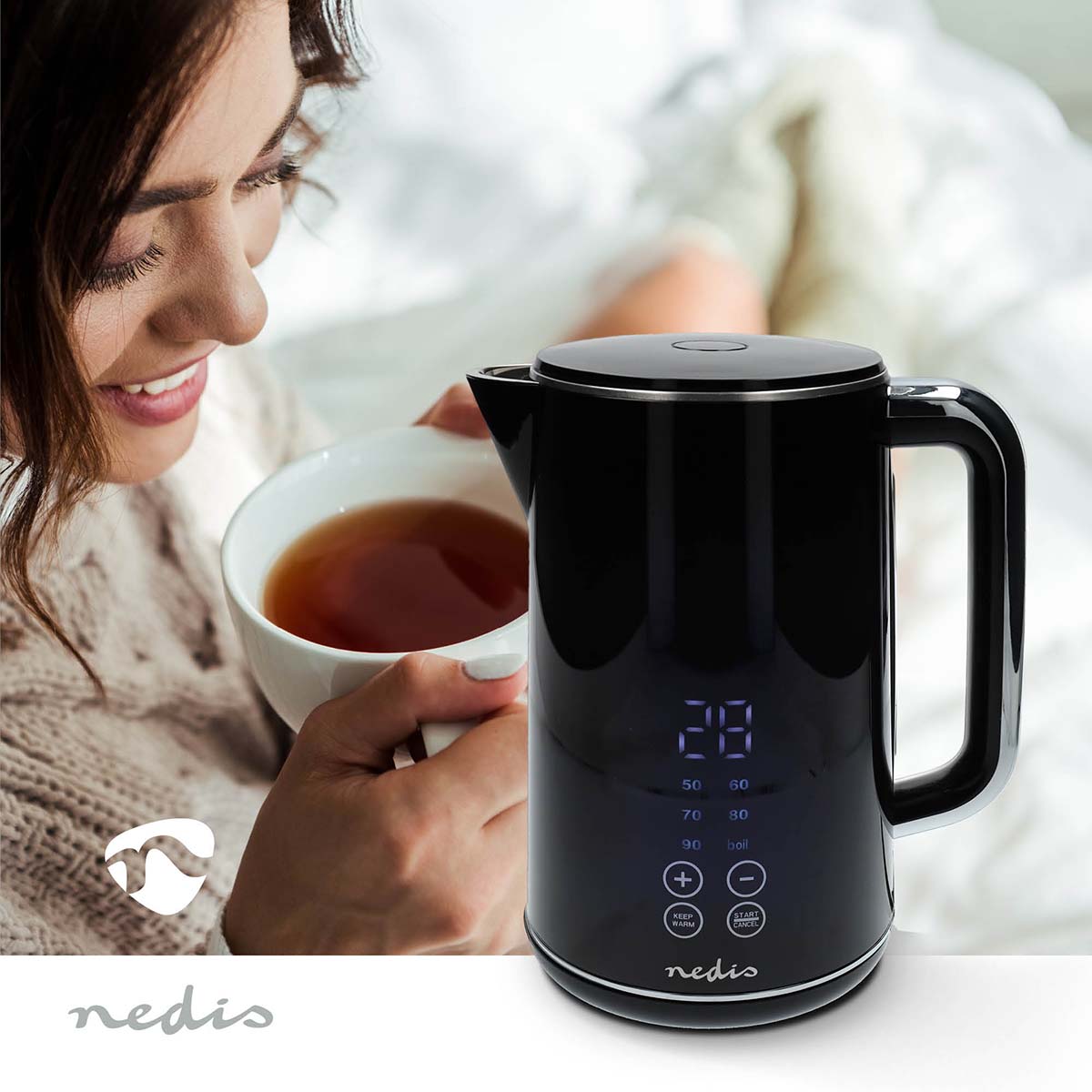 Wasserkocher | 1.7 l | Plastik | schwarz | 50,60,70,80,90,100 °C | Temperaturanzeige | Um 360 Grad drehbar | Verdecktes Heizelement | Strix Controller | Boil-dry protection