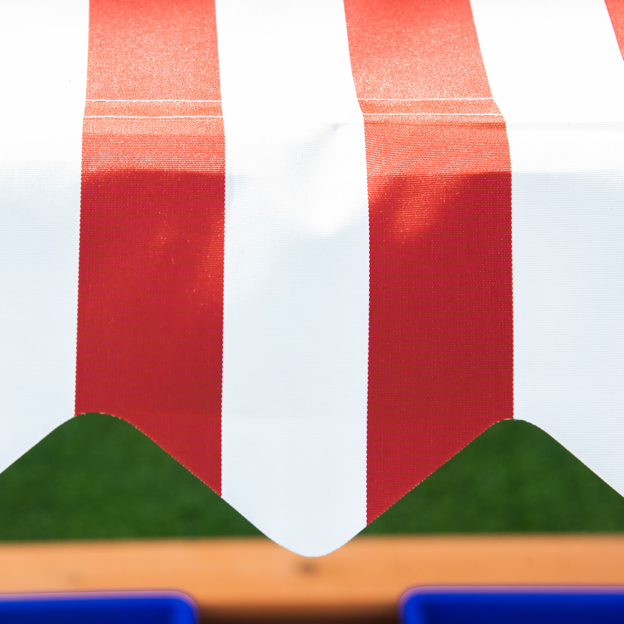 Sandkasten Sandkiste Holz Bodenloses Design Matsch-Bereich für Kinder 3-7 Jahre Sandkasten mit Abdeckung Dach für Garten Terrasse Strand Outdoor Gelb 107,5 x 107,5 x 110 cm